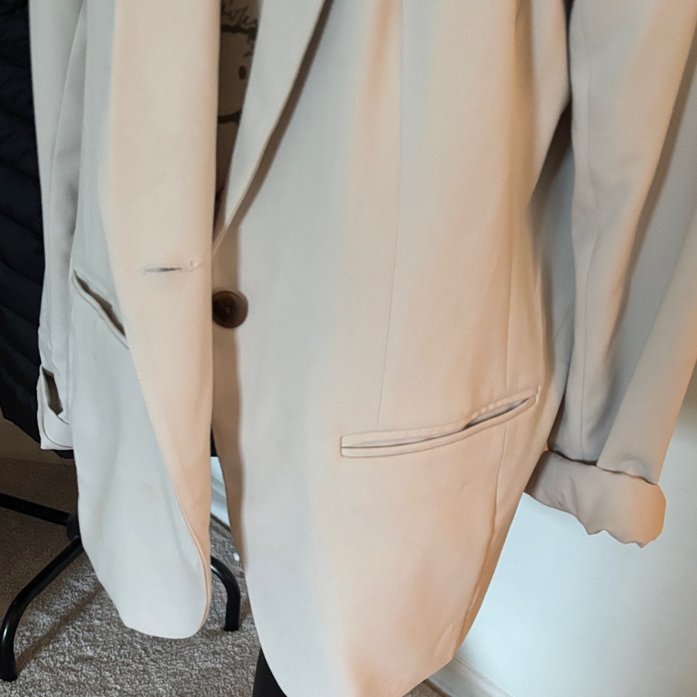 Old Navy Cream Blazer - Picture 2 of 5